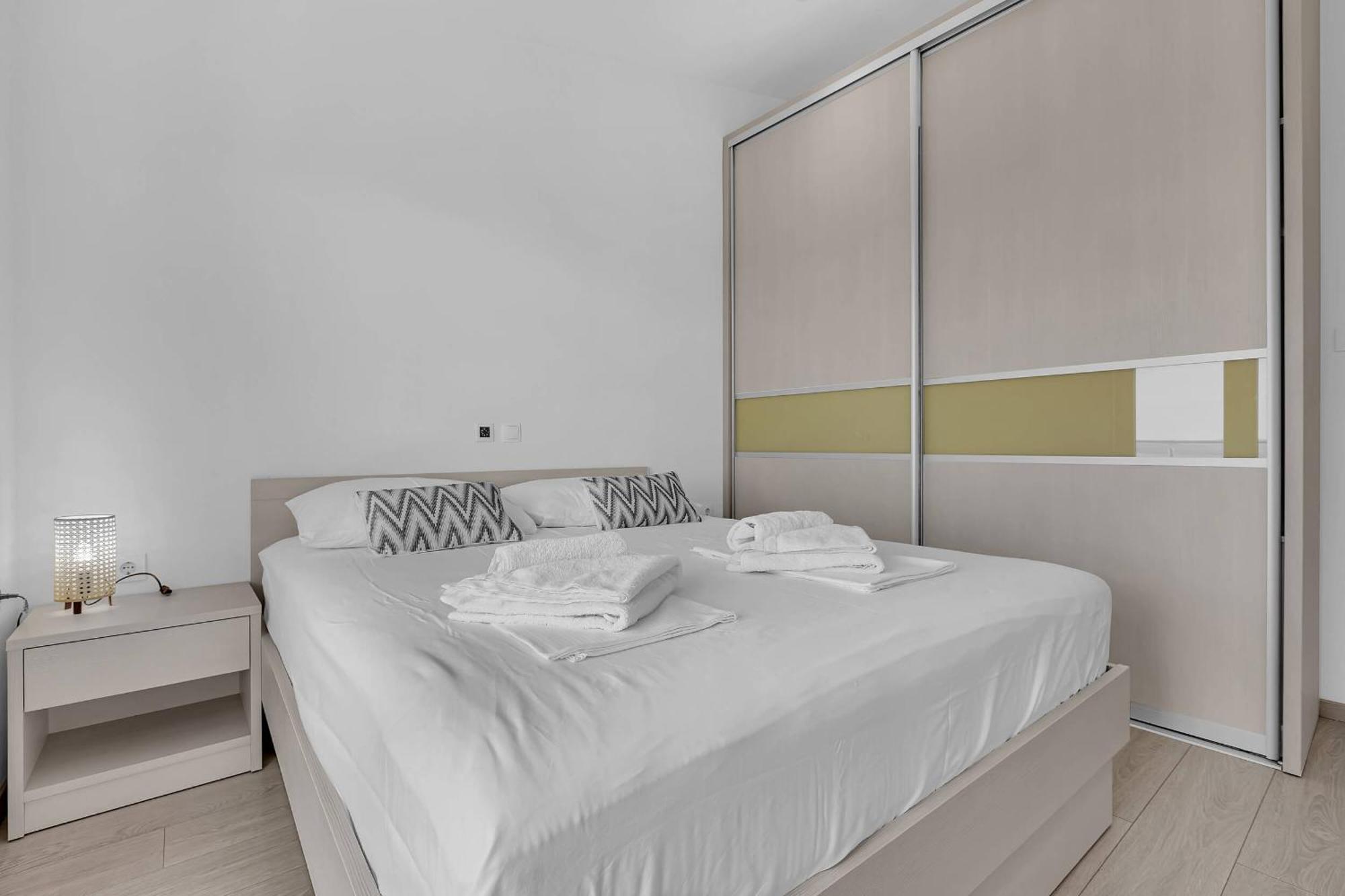 Blue Dream Apartment Макарська Екстер'єр фото